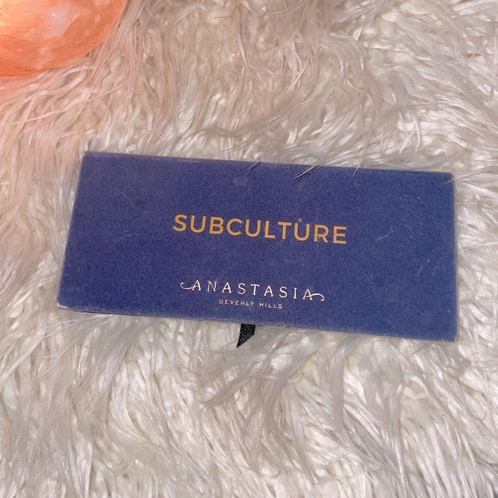Subculture eyeshadow pallet